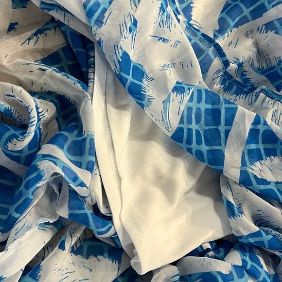 Maxi Skirt in Blue and White Floral Women's Medium NWT - Picture 5 of 6